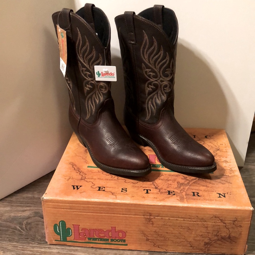 Ladies “NIB” Laredo Size 9.5M Boots Copper Kettle 11 Trucker